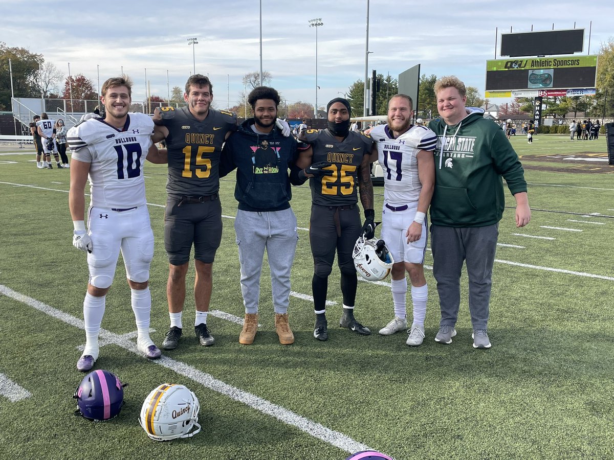 khajicek430's tweet photo. #REPROCKBRIDGE  #brothers @RBBruinsFB https://t.co/5RDMPdZJ93