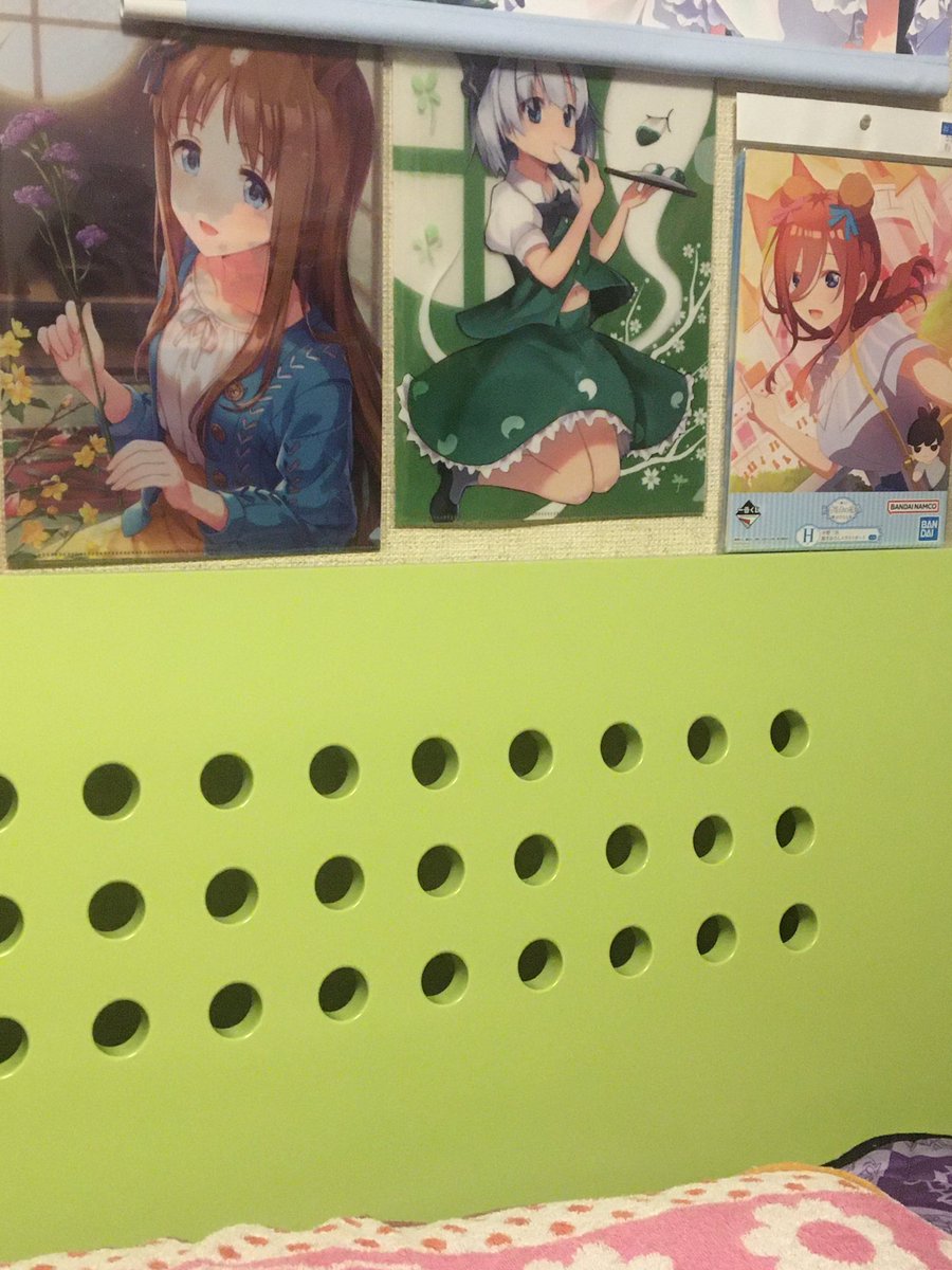 raaranyan's tweet photo. 今日はアニメイトでクリアファイル買ってきた
まどかの髪型可愛い https://t.co/NyQgjzG33F
