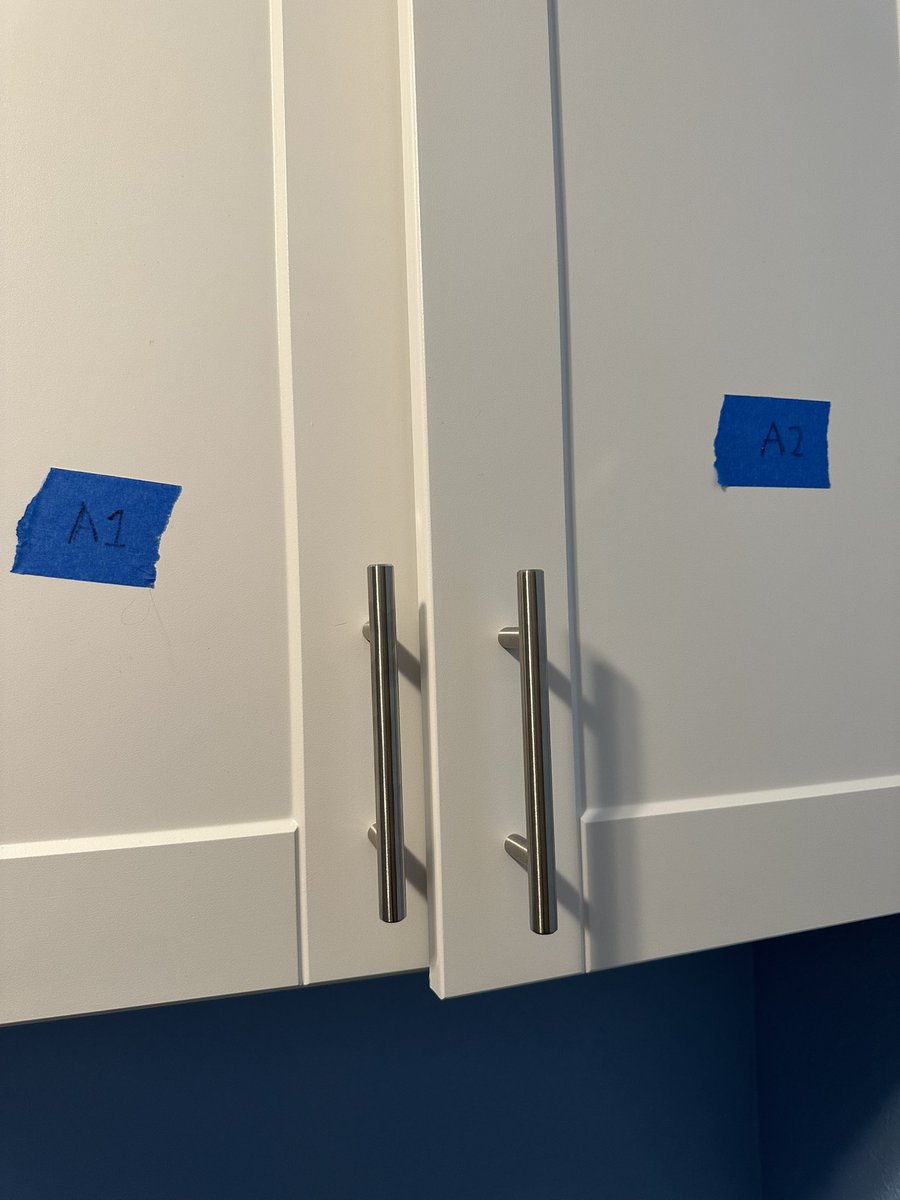 codingwcookie's tweet image. Today I learned that hinges have different overlays. 🤦♂️