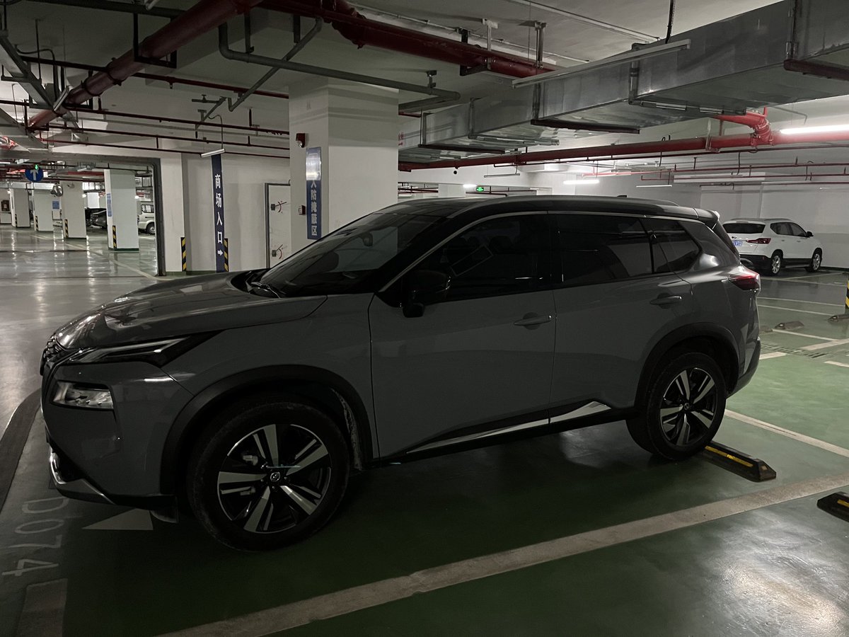 ConnectTimeOut's tweet photo. 和推友们分享个好消息，喜提 @Nissan #XTRAL 一台🥰 https://t.co/ExcaaKAmug