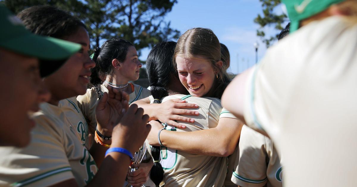 PHOTOS: Buford wins Class AAAAAAA softball state championship bit.ly/3sKxJRK