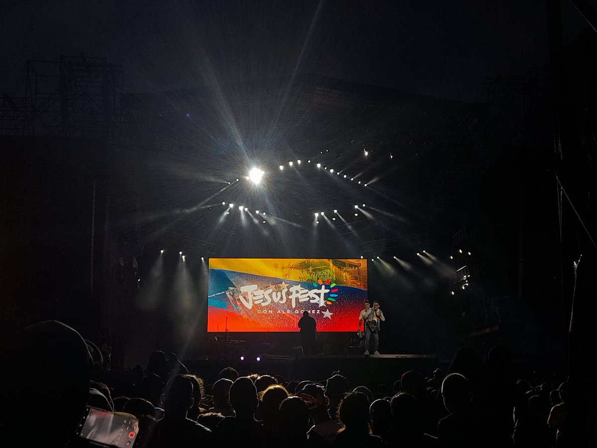 Una experiencia increíble, estoy demasiado agradecida con Dios ✨️

#JesusFest #jesusfest2022