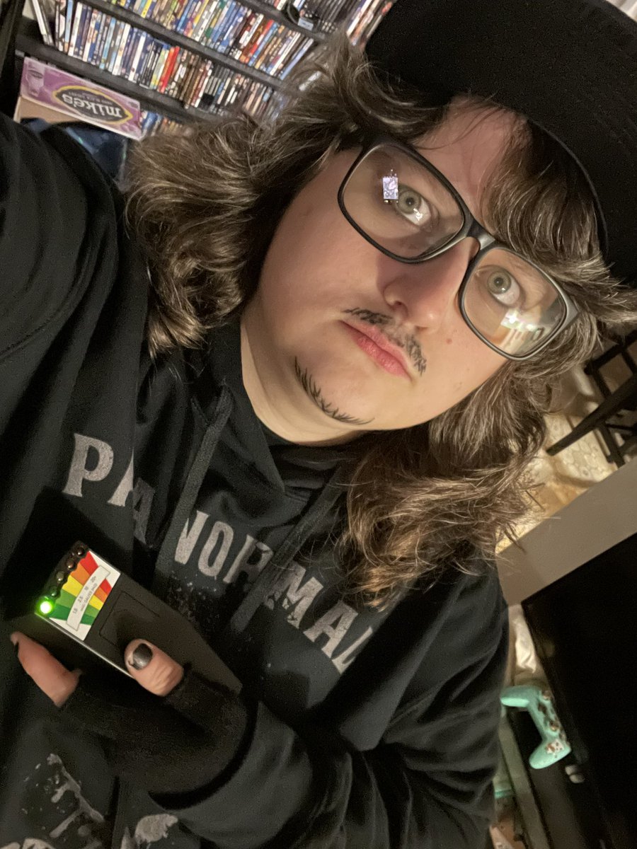 rdy_rose's tweet photo. Won the costume contest with this one 😂 #GhostAdventures @Zak_Bagans #Halloween #paranormal #investigator @GhostAdventures @AaronGoodwin @BillyTolley @jaywasley 🥰 https://t.co/r3nFhEqEKs