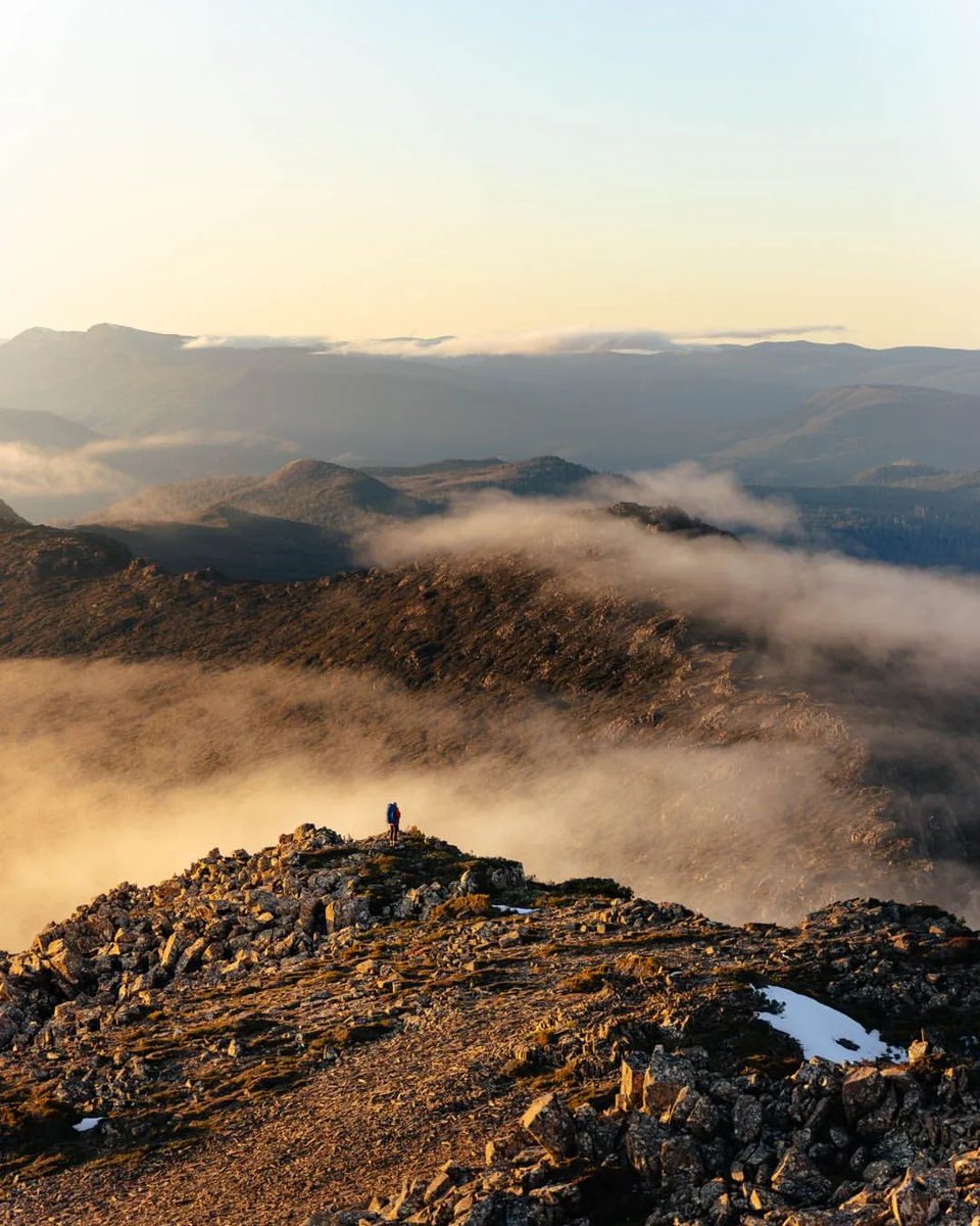 When the scenery is your only companion.😍 📍Hartz Mountains National Park 📷 @_trackslesstravelled #DiscoverTasmania