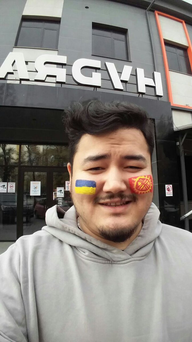 zvrvki's tweet photo. 1:0 за нами жигиттер! 

В шаге от гранд - финала! https://t.co/nmNMC5n1FF