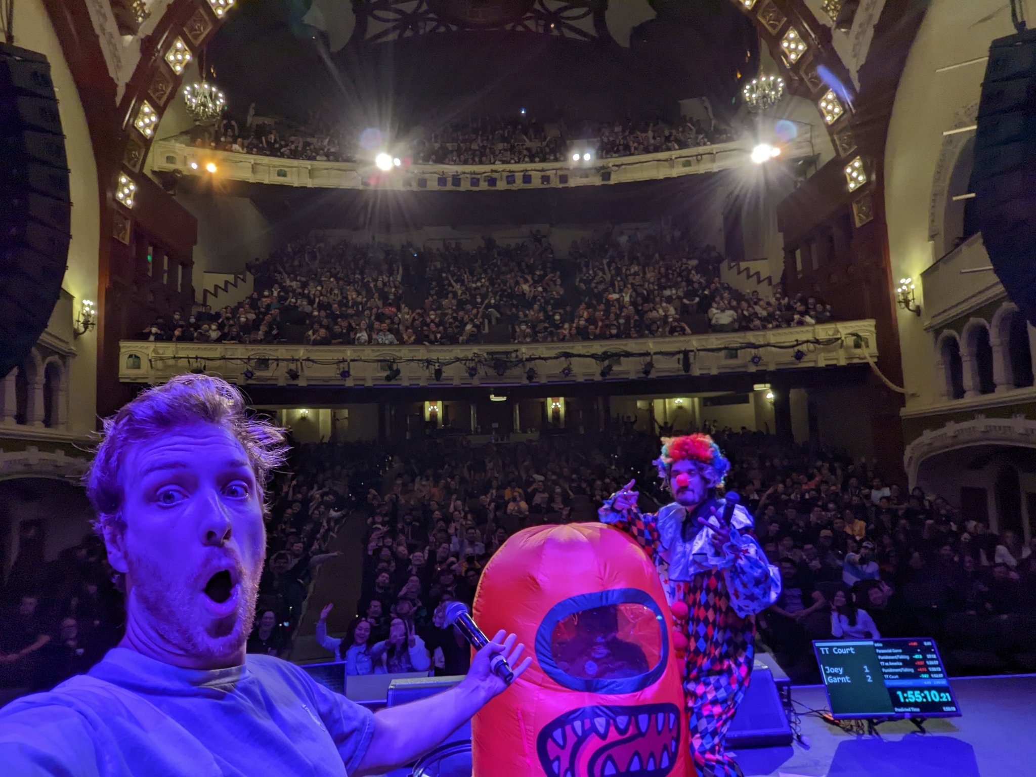 Trash Taste on Twitter "THANK YOU SEATTLE FOR BEING AN INSANE SHOW! TrashTasteTour LAST SHOW