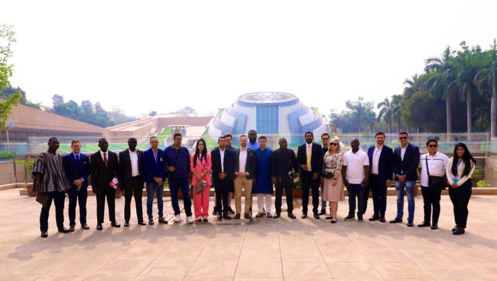K_K_B_K's tweet photo. Vice President of Youth Wing, @mrsays_, is currently attending the @IYDU Council Meeting in New Delhi, India. 

Panel discussions on multilateralism and youth were held alongside talks on the constitution's reform as the main issue.

@idualliance
@MDPSec… https://t.co/yFvjqKpjLD
