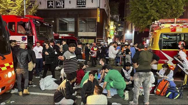 Termasuk Tragedi Halloween Itaewon, Ini Insiden Kepanikan Tewaskan Banyak Orang dalam 3 Dekade dlvr.it/Sbx4Yh