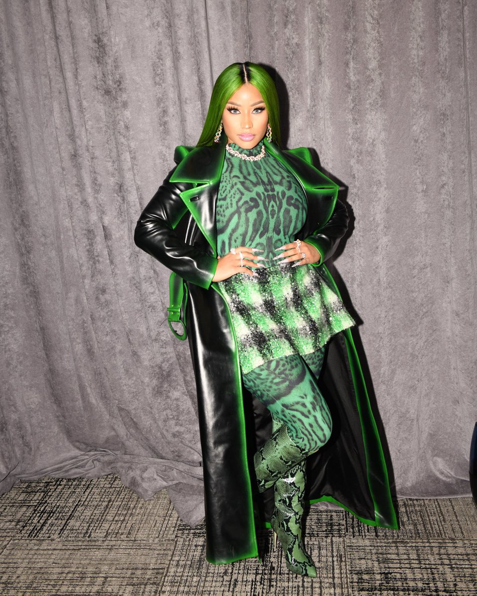 NICKIMINAJ's tweet image. #PowerHouse