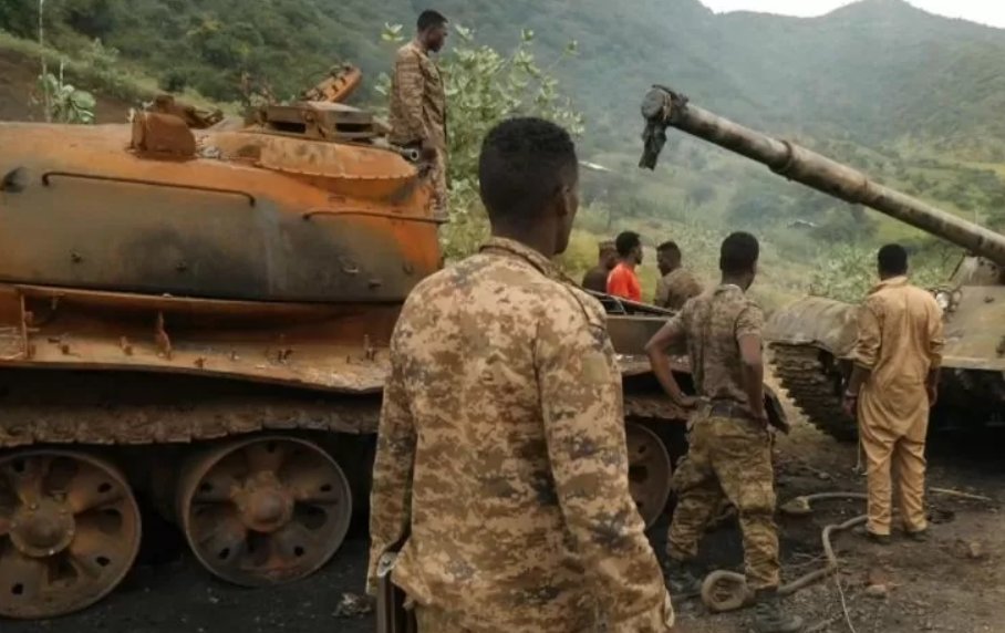 GaroweOnline's tweet photo. Witnesses: Eritrean troops still killing civilians in #Tigray region, #Ethiopia. https://t.co/2TWRYyJsQ6 https://t.co/u8WGNN8uvt