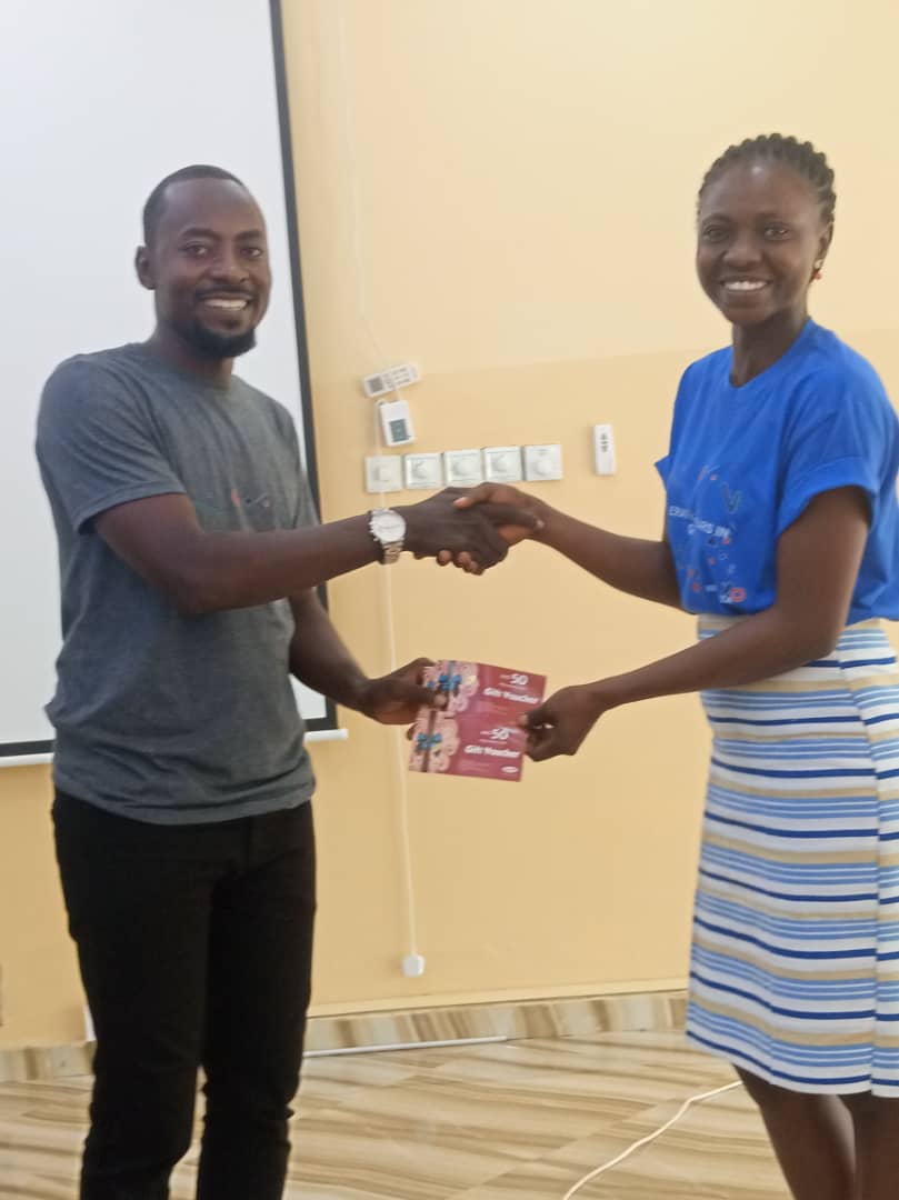 musahfuseini4's tweet photo. Wikidata birthday celebration in Tamale, Ghana. As part of the activities to mark the day, prizes were awarded to hardworking volunteers.
Cheers🎊🍾🥂🎂🎊
#Wikidata10
#Wikidatabirthday
@Wikidata
@DagbaniWiki
@GureneWikimedia
@Moore_Wikimedia
@Sadike25
@WikidataGhana https://t.co/dDwDaGcE4P