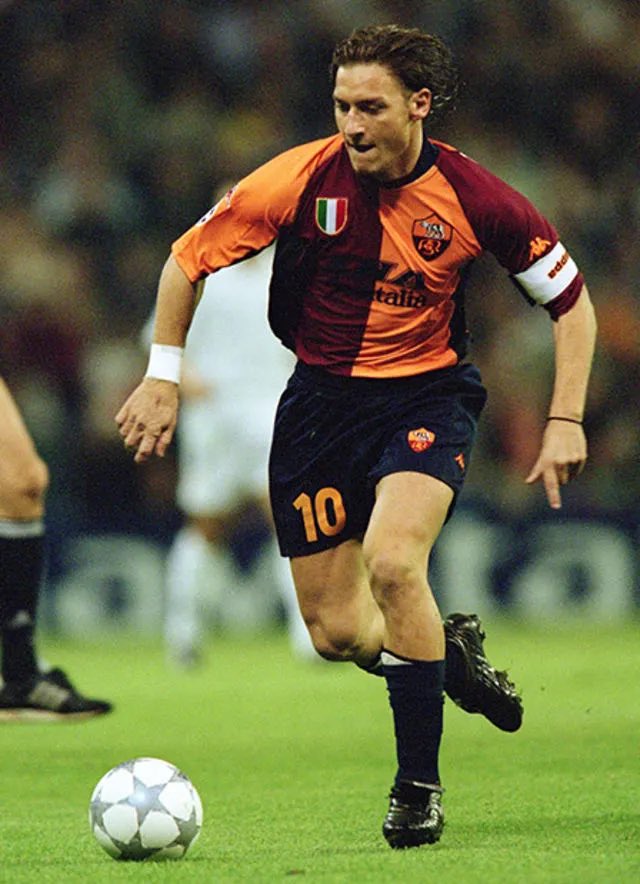 AS Roma 01/02 UCL Edition 

Francesco Totti 👑