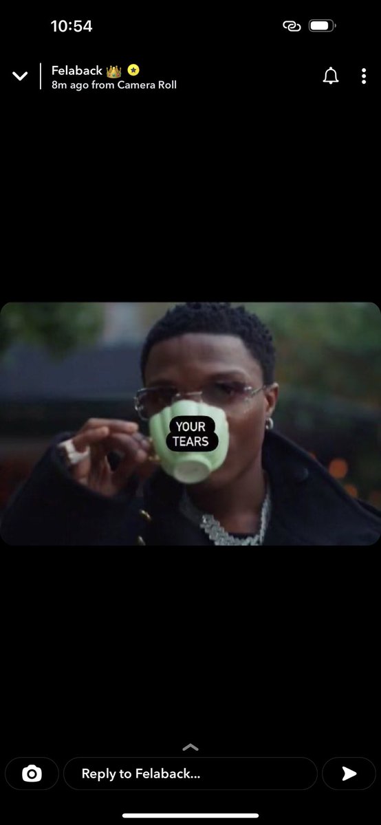 pluggadget's tweet photo. Sir big wiz cooking hot hot #Wizkidfc 
Be like person don go pass him boundaries this morning 😂😂 https://t.co/0bek55URBw