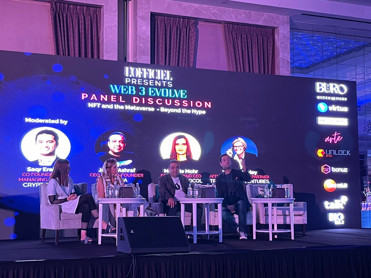 VirtuaMetaverse's tweet photo. Great to see our Co-Founder @jawadvirtua in action today at the #web3evolve event. 🤩
 
Come and find us at the Waldorf Astoria, Dubai Palm Jumeirah! https://t.co/VBQzhZM5hr