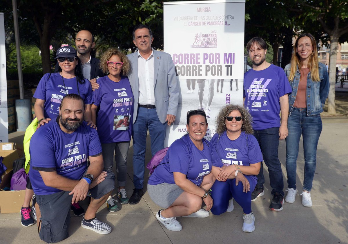 esthernevado's tweet photo. La carrera de las ciudades contra el cáncer de páncreas @Run4Pancreas llega a Murcia

Una iniciativa en la que ya han participado más de 48000 corredores (y andarines) y que lleva recaudados 737402 euros para la investigación 

Y subiendo!
Gracias @ACanPan y @AESPANC https://t.co/Mc04mCoNfQ