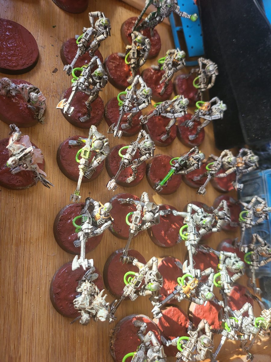 MKH_Serendipity's tweet photo. #HobbyStreak Day 351 #F2243060303 on the #Necrons- project scheme name #Nemty https://t.co/nvjSwR5VGl