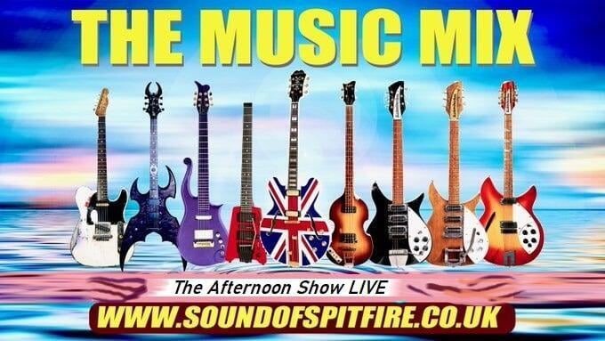 Martin is having a well deserved day off so join @ChrisSpitfire1 sitting in for Martin on SoundOfSpitfire.co.uk Sunday 30 October 2022 4-7pm UK GMT #TheStationYouAllDeserve