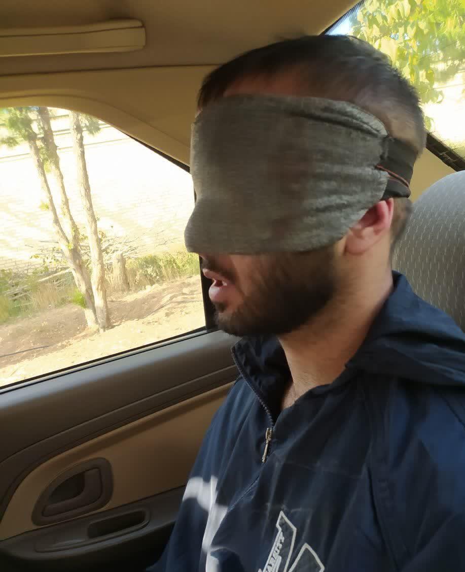 haj_haydar's tweet photo. توماج صالحی در حین فرار دستگیر شد؛ جُرم او کمتر از روح‌الله زم و عبدالمالک ریگی نیست https://t.co/UJBDEd4OCq