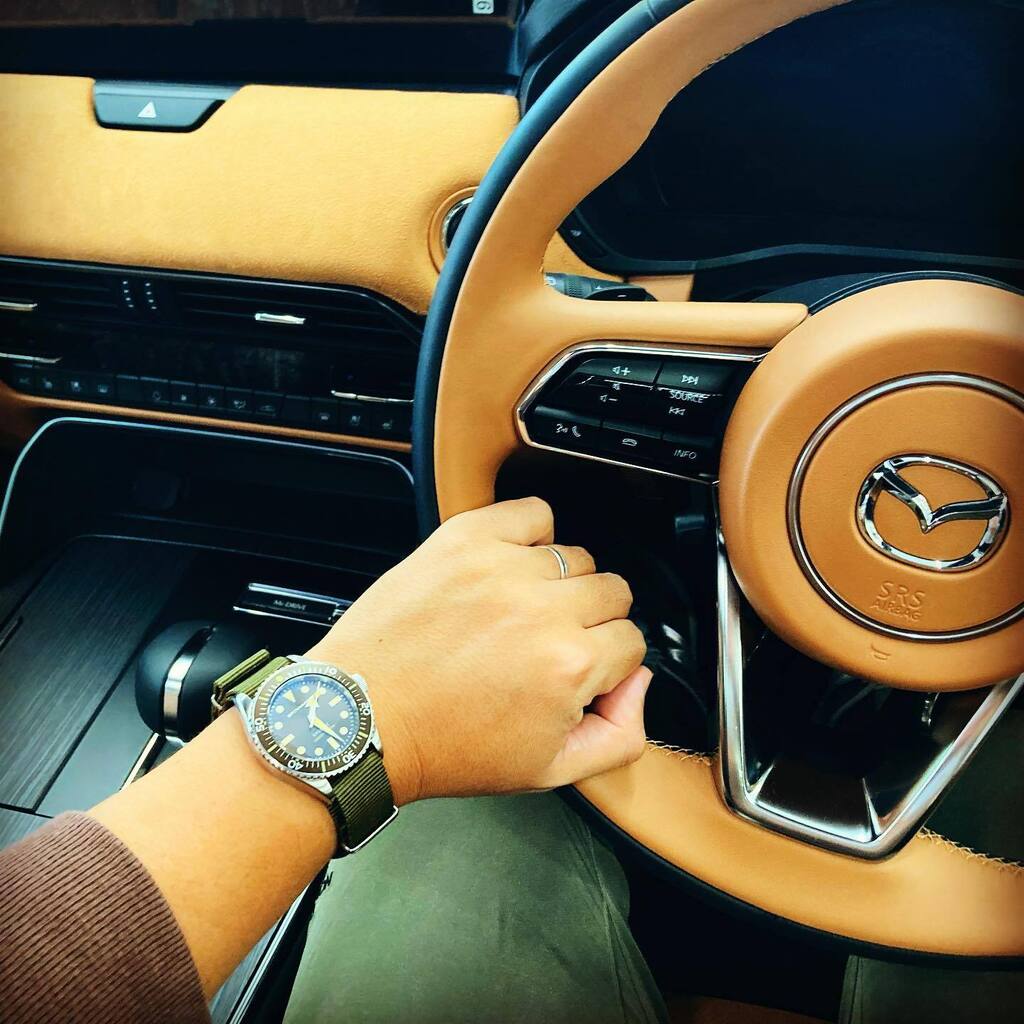 monoblogoo's tweet photo. スピニカー スペンス300をNATOベルトにしてみたらとても良い!
#腕時計 #spinnaker #spence300 #mazda #cx60 https://t.co/yOTp7KiWh3 https://t.co/GVanKnGsFl