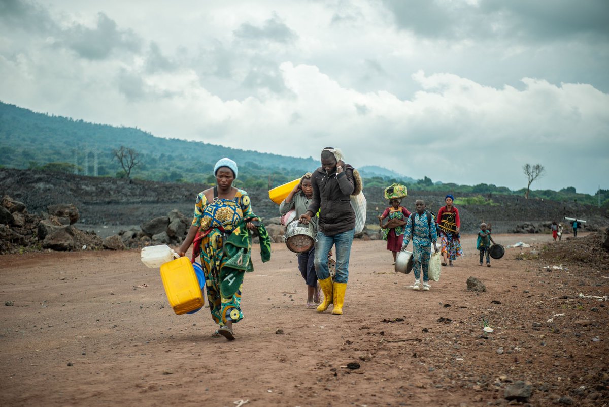 TazamaRDC_Infos's tweet photo. Des sources civiles à Rugari signalent des affrontements entre #FARDC et #M23 dans la localité de Kigarama.
Les populations commencent de nouveau à fuir les combats.

Situation de 8h33'
A suivre ... https://t.co/jMnxUGD92k