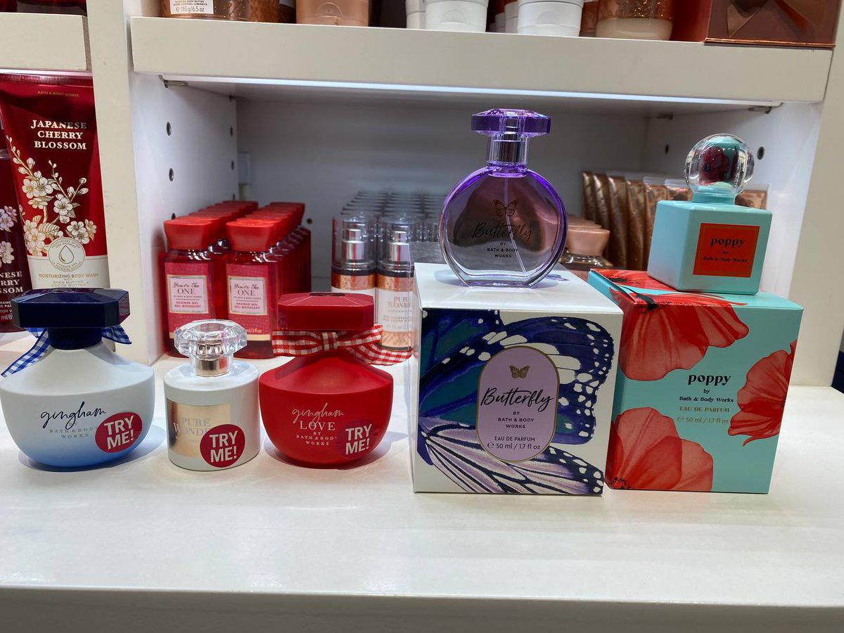 ALL EDP BBW 60% OFF !!!! 

Tak menyesal ok kalau beli. Sembur dua kali melekat tiga hari. Jimat kt situ ye. Dah la bau mcm perfume mahal!