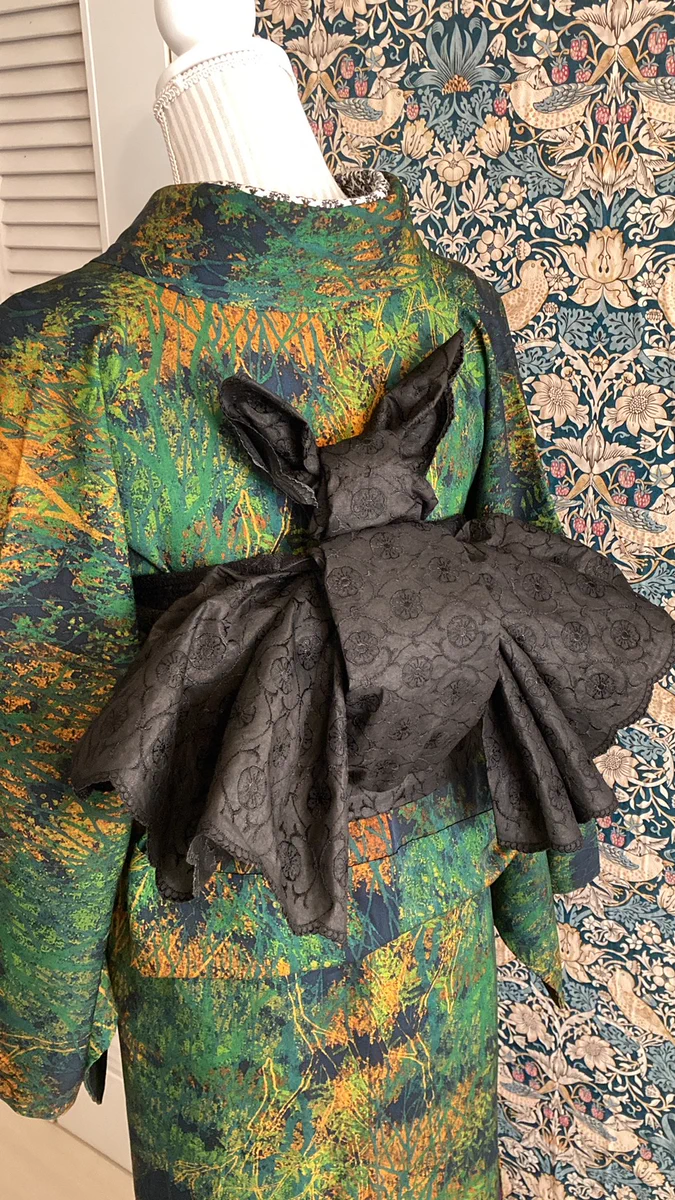 ハロウィンのために研究した！着物帯の「蝙蝠結び」！！