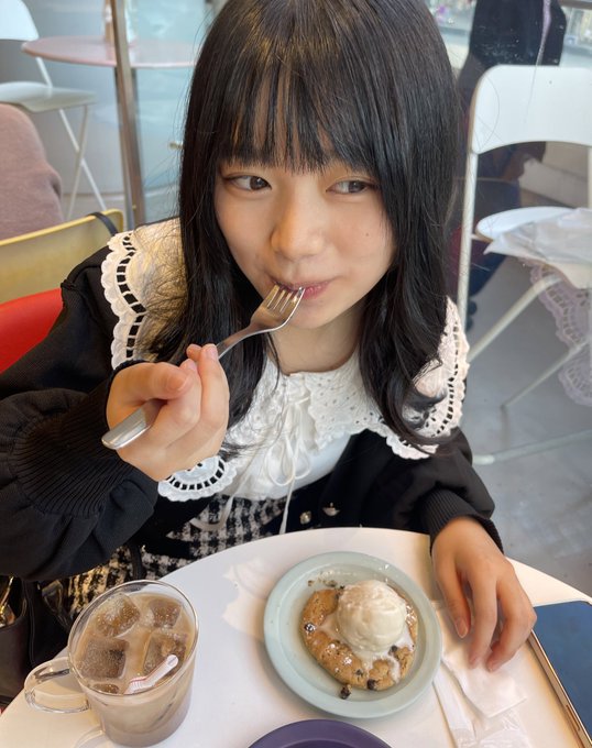 石上ひなののTwitter画像51