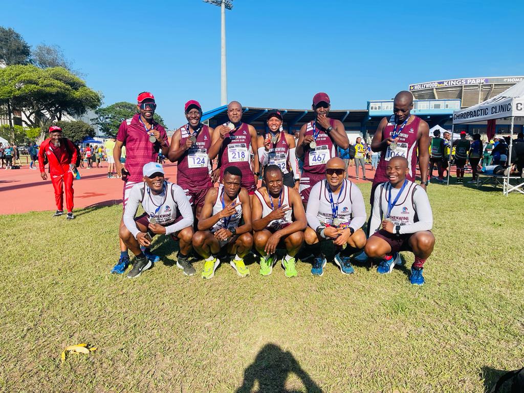 nsindiso12's tweet photo. Mind calibration before Soweto
#RunningWithTumiSole
#FetchYourBody22
#IPaintedMyRun
#TrapnLos https://t.co/z1zamCMYo2