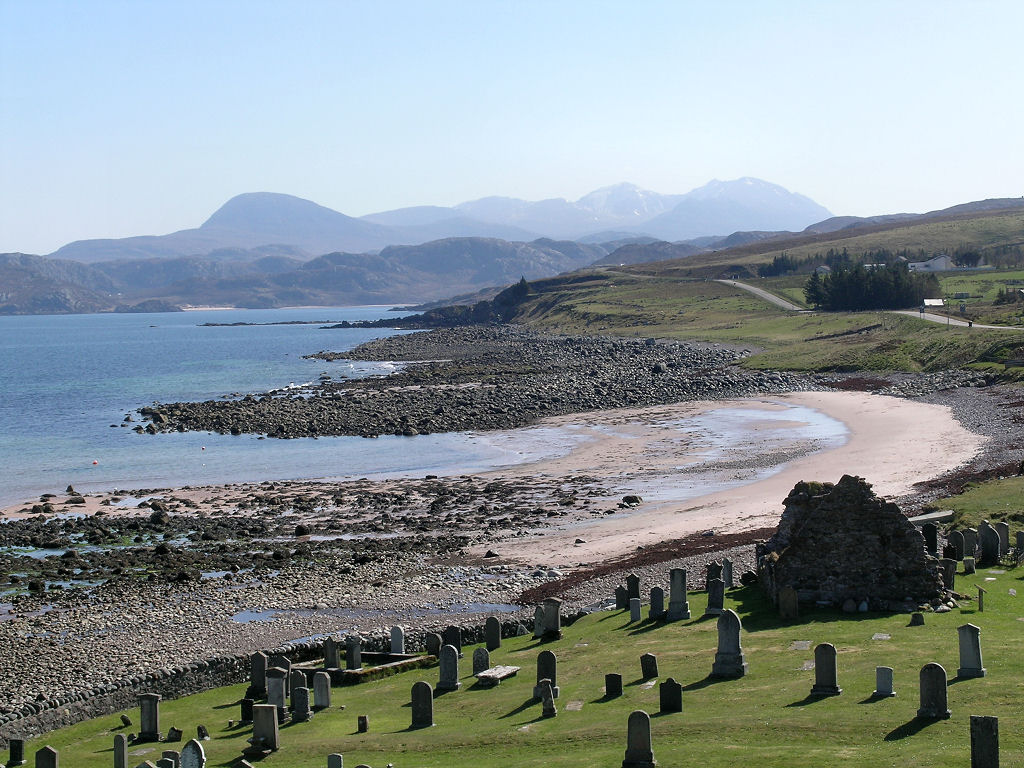 The fabulous view east from Laide in Wester Ross over Gruinard Bay towards the distant peaks of An Teallach. The ruined chapel in the foreground may be on, or close to, the site of one built by St Columba in the 500s. More pics and info: undiscoveredscotland.co.uk/poolewe/laide/…