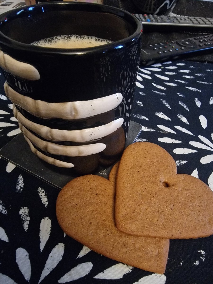 Never wrong.. 

#coffee #gingerbreadcookies