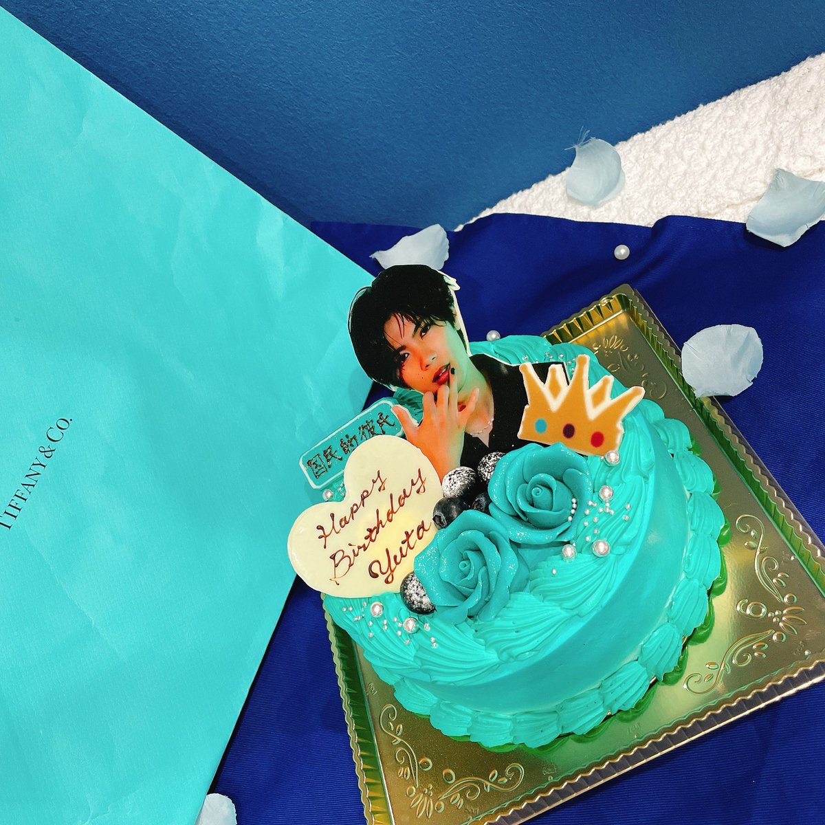 ogtn93's tweet photo. 神　happy birthday🥺💙💙💙 https://t.co/I692KEwpLq
