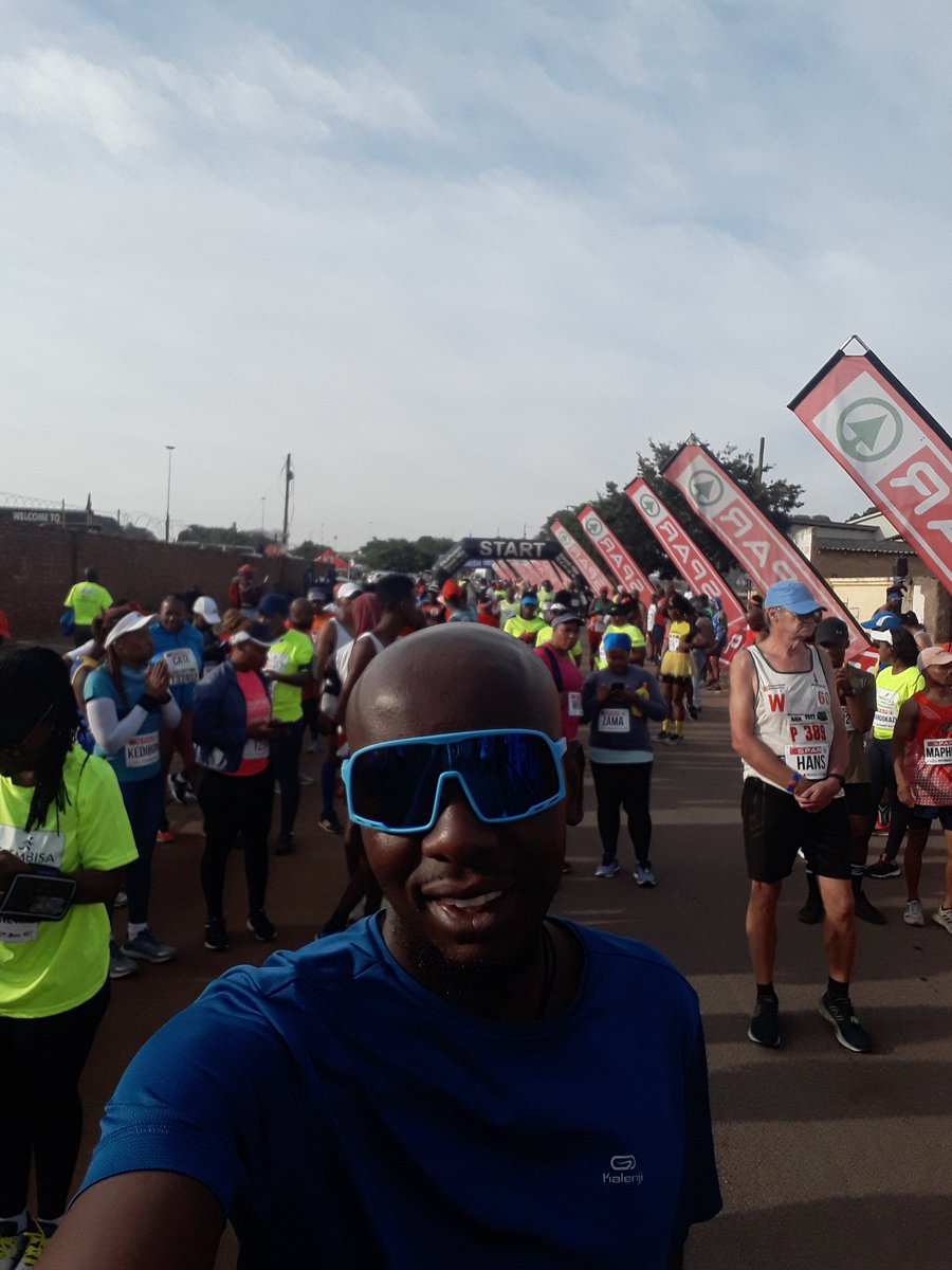 Edwin325is's tweet photo. We had fun at kasi today but im not impressed with my performance today
#RunningWithTumiSole
#myinfiniterun
#UARUN
@MarimaSipho
@tumisole https://t.co/rKQoWQDMxO