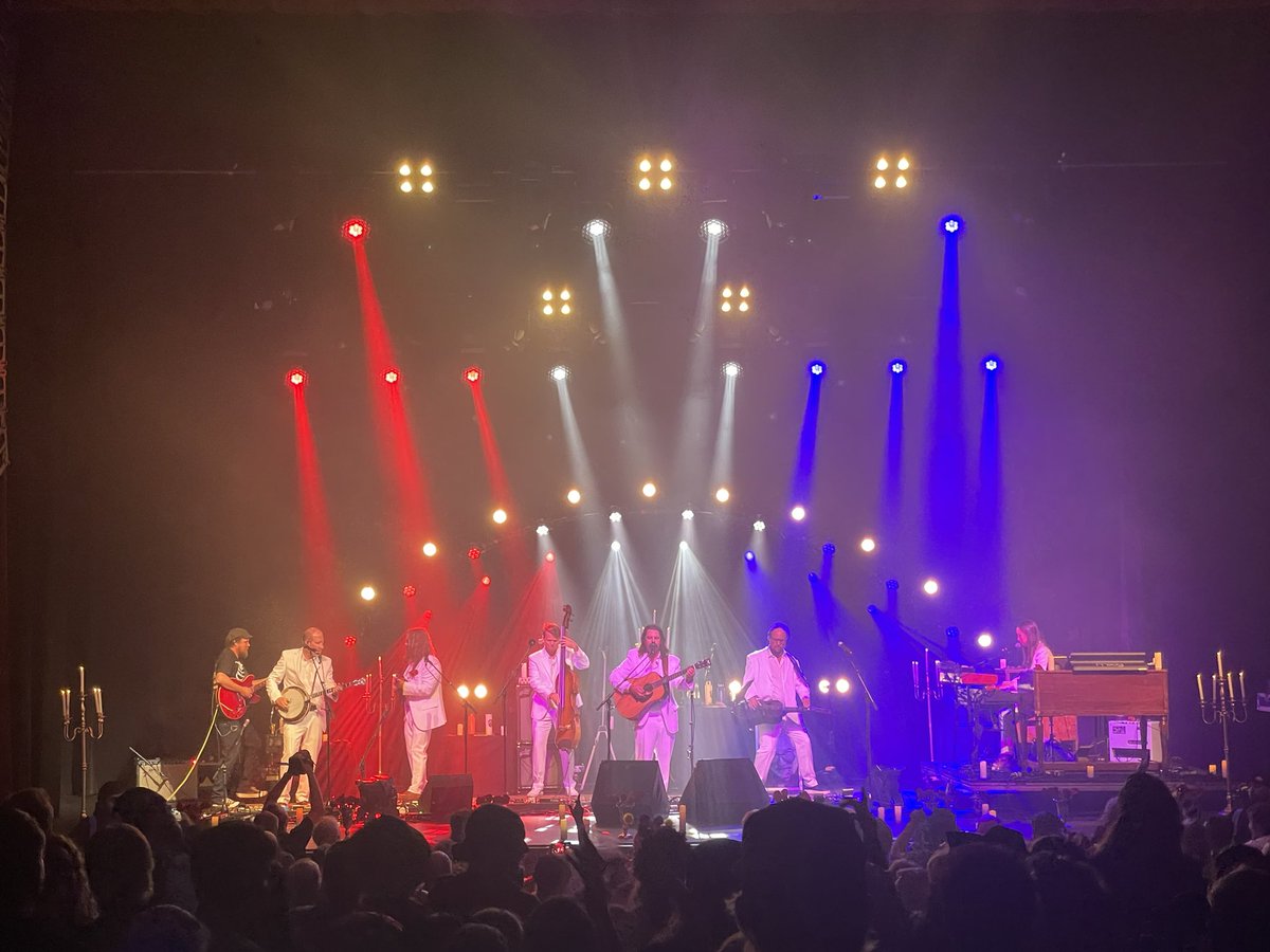 tealeafgreen's tweet photo. Josh Clark sat in on U.S. Blues with @campgreensky @thewarfield https://t.co/L5DrYbtTuR