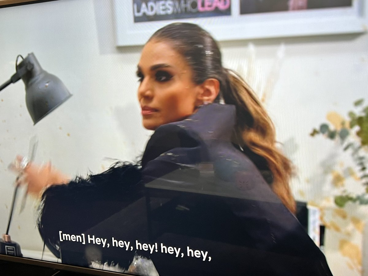 codeusesasha's tweet image. That scene at Zeina’s office is a masterclass in class and keeping your cool. Her body language showed she was in control. Hands on the table, direct eye contact. Didn’t flinch 👏🏿 Can we please talk about how even in a fight her expression remained the same! SHE WON #dubaibling