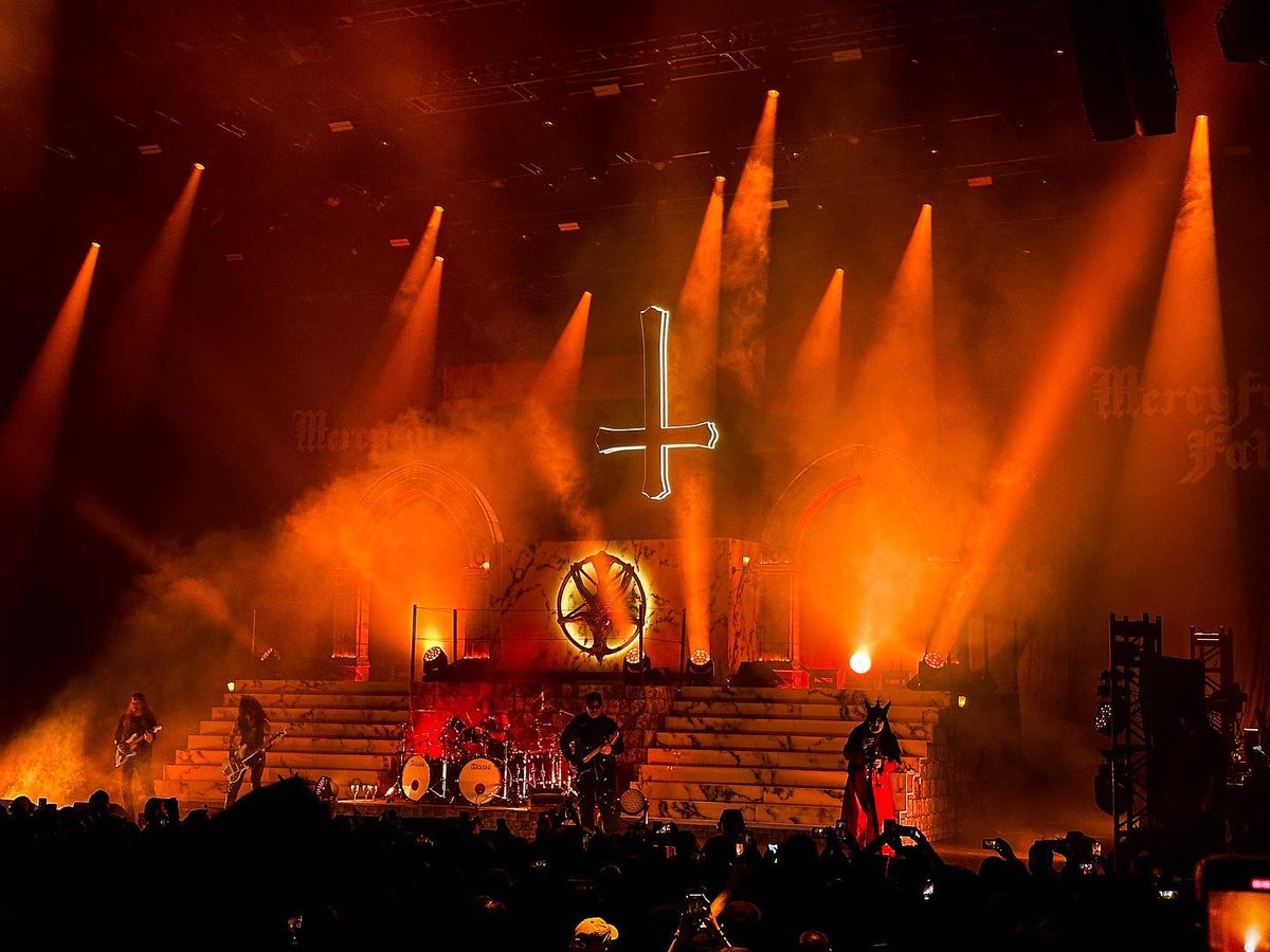 KnightWatchPub's tweet image. Fucking legend! #mercyfulfate #kingdiamond #heavymetal #LosAngeles