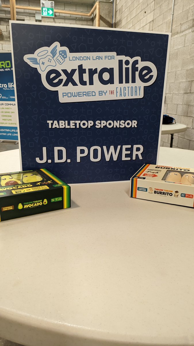 ExtraLifeLondon's tweet photo. Nothing like a little D&amp;D to keep the mind sharp through the night! We're so happy to have had J.D. Power as our Tabletop Sponsor!! Thank you for your generosity! #extralife #JDPower https://t.co/VmI6pW3xFx
