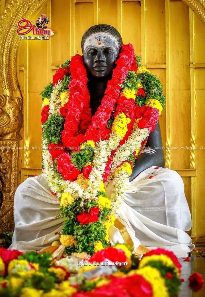 kalaivanandmk's tweet photo. #வீரமற்ற_விவேகம்_கோழைத்தனம்
#விவேகமற்ற_வீரம்_முரட்டுதனம்...
ஐயா #பசும்பொன்_முத்துராமலிங்கத்தேவர்  அவர்களின் குருபூஜை தினத்தில் வணங்குகிறோம்.@DMKTiruvarur https://t.co/WoLcJktbzb