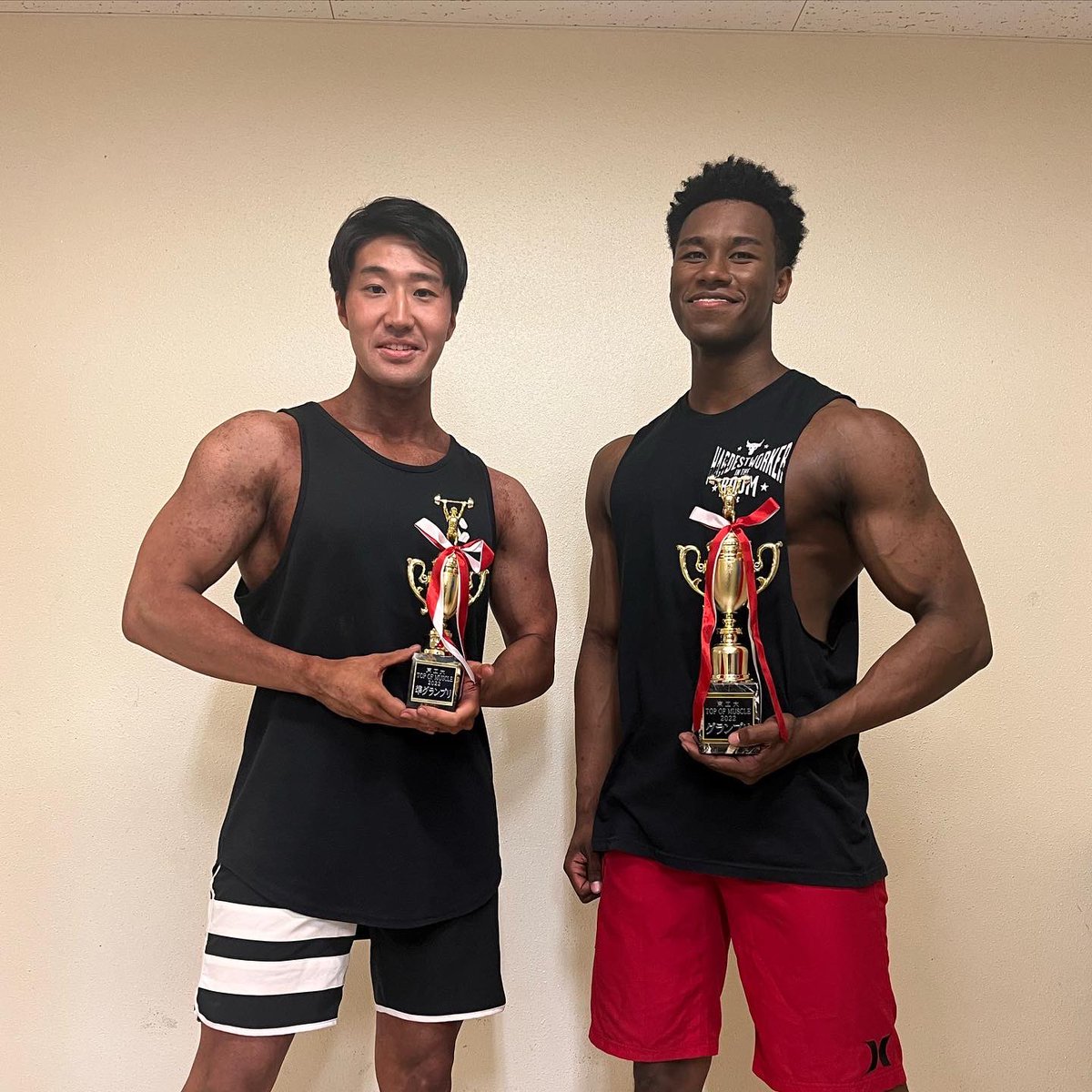 conte_koudaisai's tweet photo. 東工大 TOP OF MUSCLE 2022のグランプリ＆準グランプリが決定いたしました！

💪グランプリ No.3 柏倉 キーサカリルさん🏆
💪準グランプリ No.4 和田 侑馬さん✨

お二人ともおめでとうございます！

ご協力いただきました協賛企業様、応援してくださった皆様、本当にありがとうございました！ https://t.co/qQAGHjcDo8