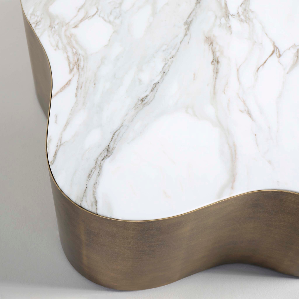 TomFaulkner's tweet image. The aqueous lines of our Lily Ottoman get a crisp update with a Calacatta marble top in lieu of plush upholstery. The effect is a sleek piece of furniture with a certain angularity to it, despite the rambling curves of its footprint.

#calacatta #marblecoffeetable #modernottoman