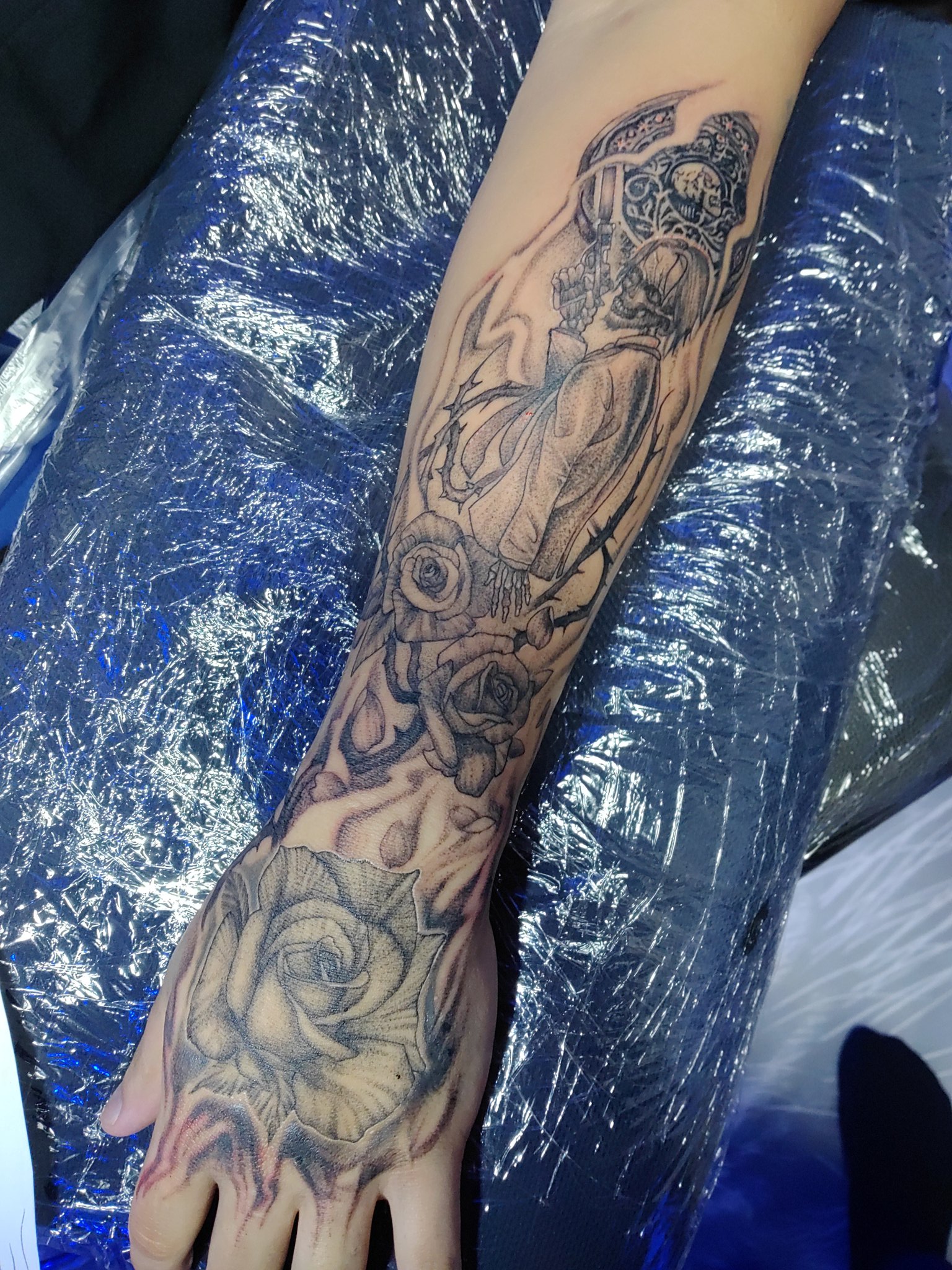 彫師 T E N ﾌﾞﾗｯｸ ｸﾞﾚｰ 埼玉 Ten Tattoo Twitter