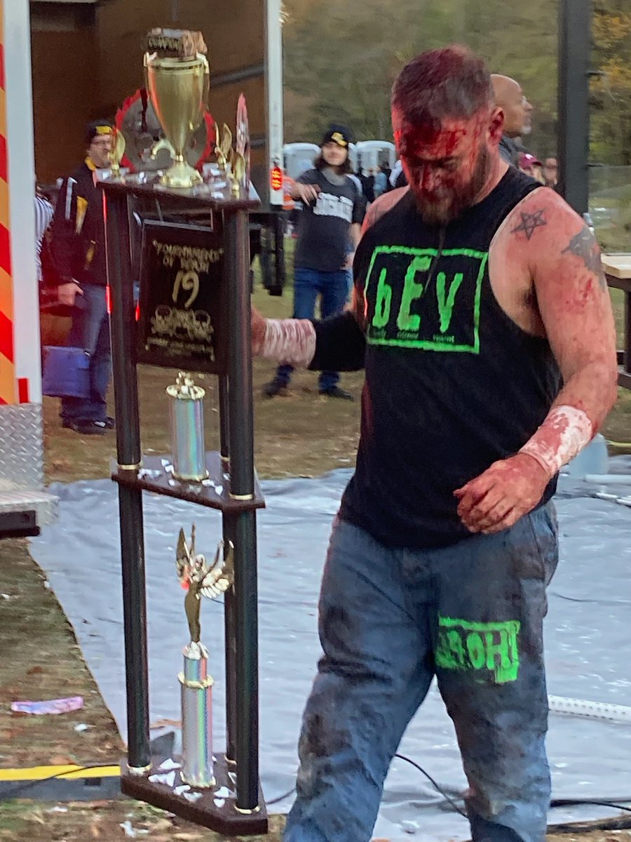 BobbyBeverly's tweet photo. Am I good enough? Your damn right I am. https://t.co/cluQZdDEcg