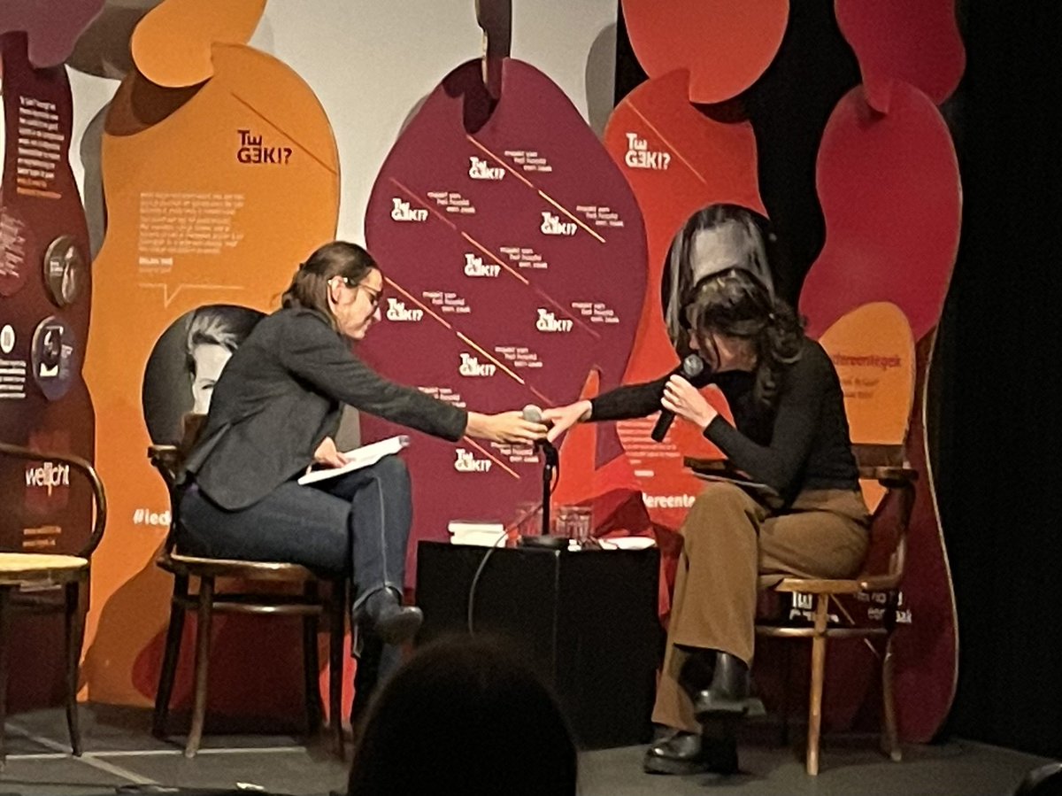 Het slotevent van de #Wellicht campagne van <a href="/ProjectTeGek/">Te Gek!?</a> over #depressie was warm en hoopvol! Vele inspirerende gasten passeerden de revue bij Fien Sabbe. O.a. Ruben Willems <a href="/ugent/">UGent</a> en <a href="/NeleHoliday/">Nele Needs A Holiday</a> en An Peeters met een uniek slotgedicht! <a href="/Guislainmuseum/">Museum Dr. Guislain</a> wellicht.be