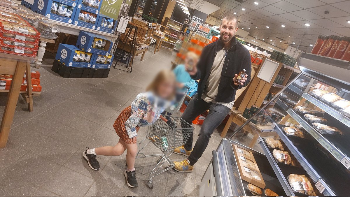 The reality of my weekends and I wouldn't change any of it for the world!! 

Daddy clothes with my two absolutely amazing wee ones. 😊

Don't forget to take time for those you love most especially when you have the time to. 

What are you up to this weekend❓️

#DADDYVIBES