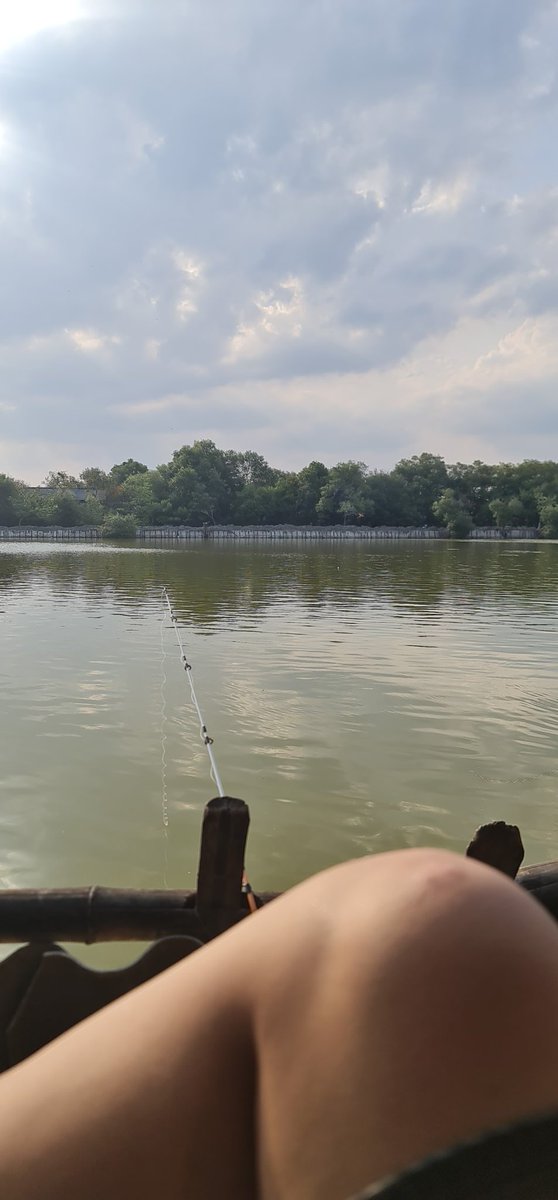 CT_lie's tweet photo. mancing, keributan https://t.co/JSgcraVToi