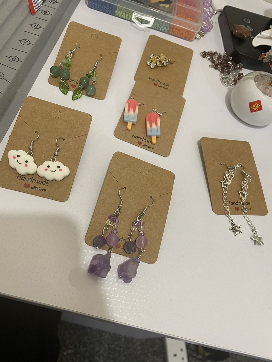 Super cute earrings😍