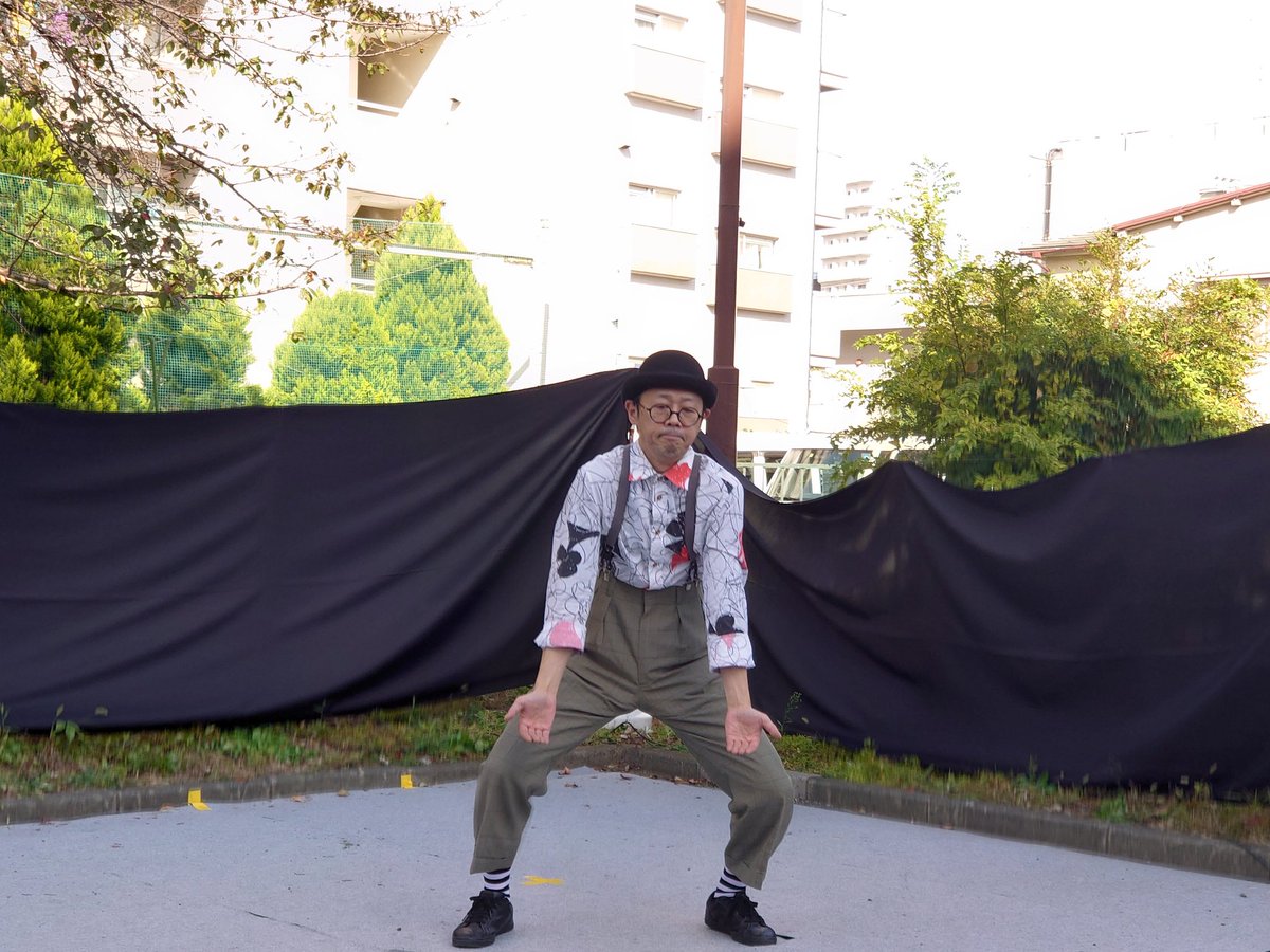 yW3tS71VDyPurA0's tweet photo. いたばしアートフェスタ🎵🎶

キクチまことさんのソロパフォーマンス。

#いたばしアートフェスタ
#パントマイム 
#表現ドラマチック
#キクチまこと さん https://t.co/4uBFJ6zn9Z
