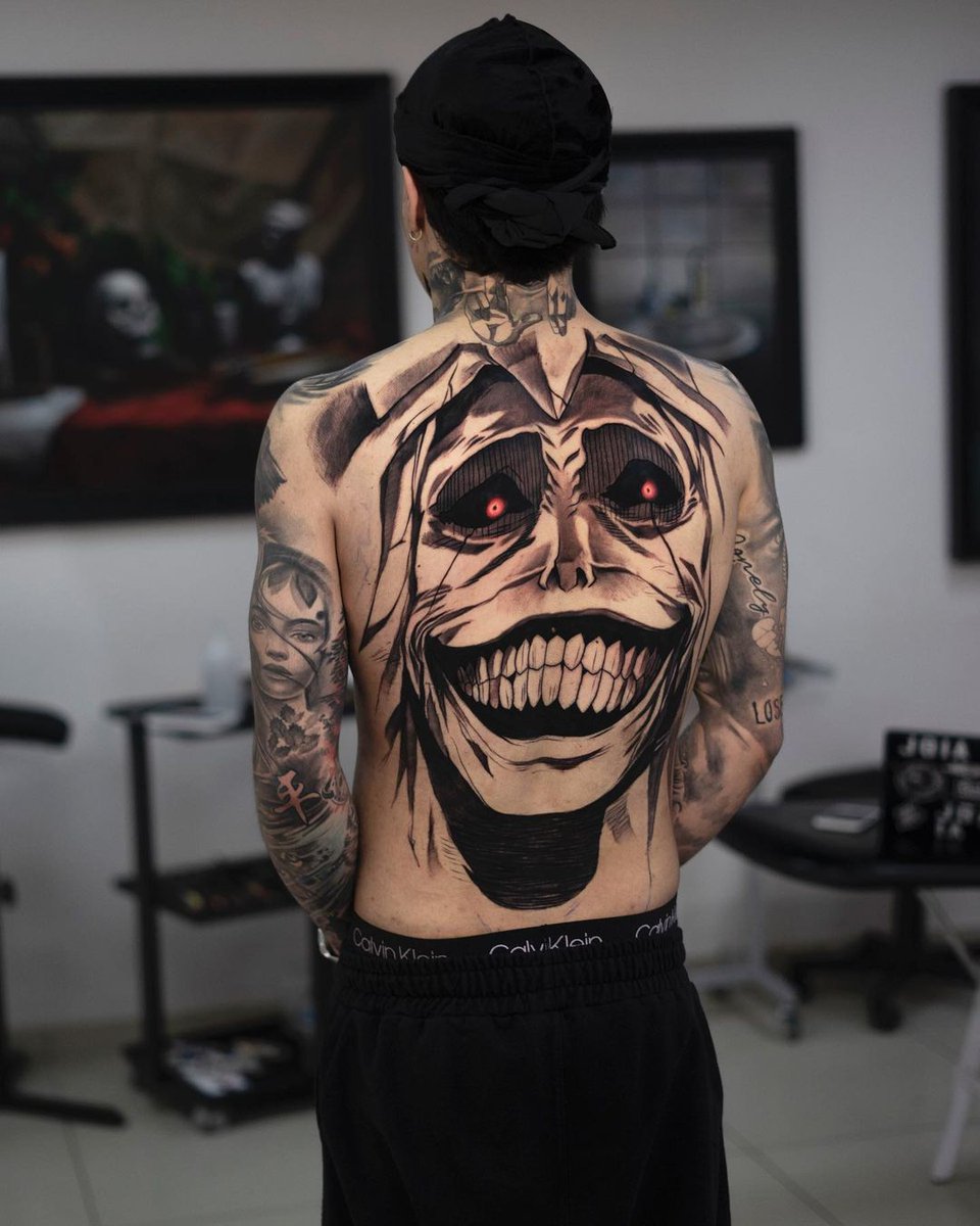 worldtattooG's tweet photo. Solo Leveling, tattoo artwork by © Sebastian J Frost. https://t.co/TEj65Lv64c