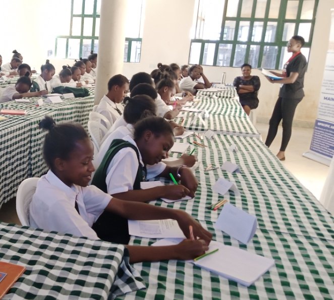 g1_cbo's tweet photo. It was a great mental health club follow up session at Ikuu Girls High School with the support of Global Youth Mobilization Fund.
It's well when we all decide! 
#mentalwealthness https://t.co/vNAY3a7oVf