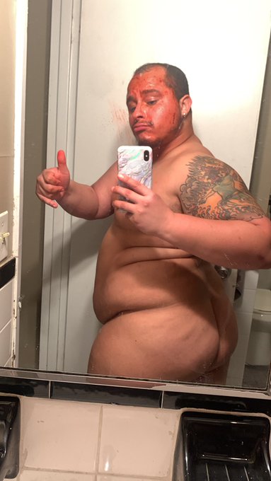 Don&rsquo;t worry, it&rsquo;s just blood! 🩸🩸🩸 https://t.co/zg985nkX29<a href="/tag/newprofilepic"class="tags"><span>#newprofilepic</span></a>