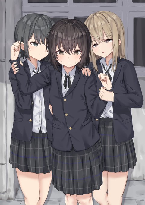 服を脱がされる女の子 